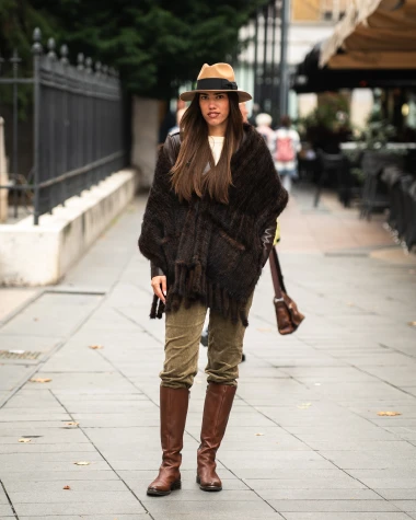 Zagrebačka špica: Zanosne plavuše i kratke suknje razbile monotoniju jesenjeg dana