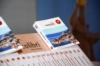 Biblioteka colibri: jedinstvena monografija grada Dubrovnika
