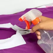 Čudo-sprej: za nekoliko minuta ispegla odjeću bez glačala
