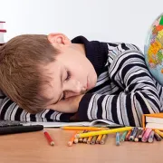 Još samo pet minuta... Koliko je sna školarcima potrebno?