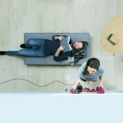 Philips Steam&Go glačalo za besprijekoran izgled bez daske za glačanje