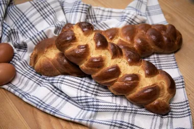 Otkrivamo tajnu kako ispeći savršenu pletenicu