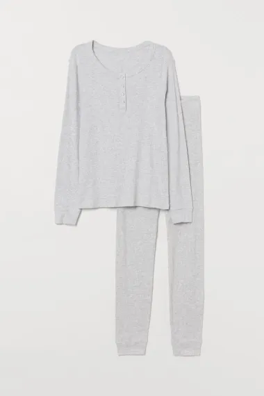 H&M ima ugodne i tople pidžame u kojima ćemo rado provoditi zimske dane