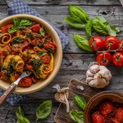 Domaća šalša iz pećnice - brzinsko jelo kao stvoreno za ljeto