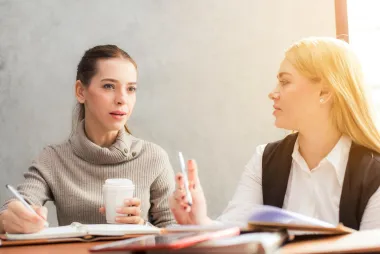 Manipulatori iz sjene: Kako prepoznati psihopata u radnom okruženju?