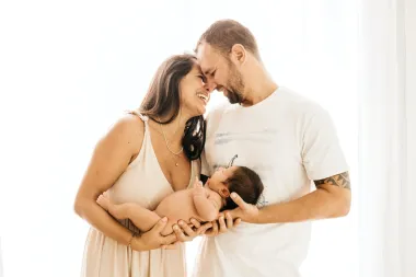 Prvi posjet bebi: 10 pravila kojih bi se svi gosti trebali pridržavati