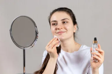 Pomlađuju i obnavljaju kožu: 8 sjajnih seruma s vitaminom C