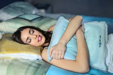 Čudesni tekući puder -  prvi puder koji ne treba skidati s lica prije spavanja?
