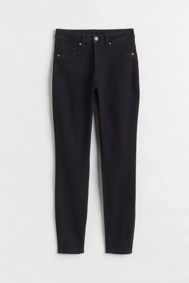 Top proizvodi ispod 25,99 eura: H&M nudi basic komade po posebnim cijenama