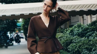 Kardigani su i ove jeseni omiljeni komad, pronašli smo za modele za svaki stil