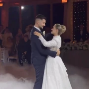 Kao da lebdi: Udala se Martina Filić, njezina vjenčanica sve je ostavila bez daha
