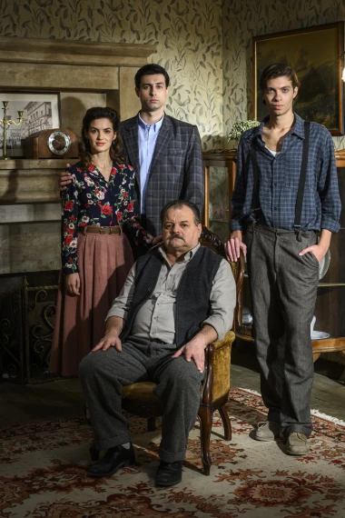 Svi pričaju o seriji 'Divlje pčele': 'Pokojna baka uvijek mi je pričala ovakve priče kada je bila cura...