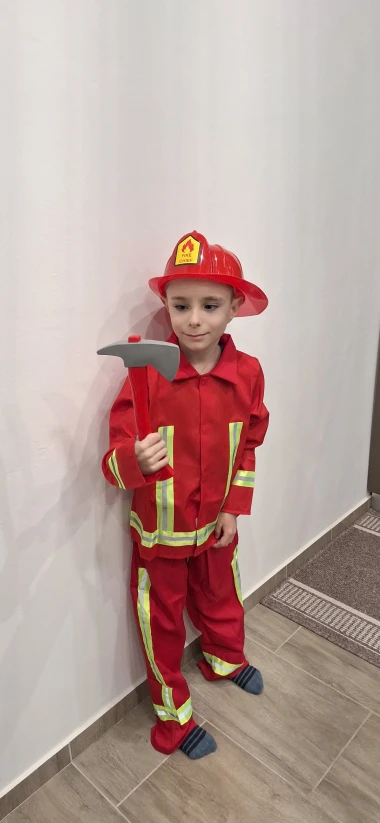 Čudo zvano Fran: Dječak rođen s 900 grama, danas je sretan prvašić i želi postati vatrogasac