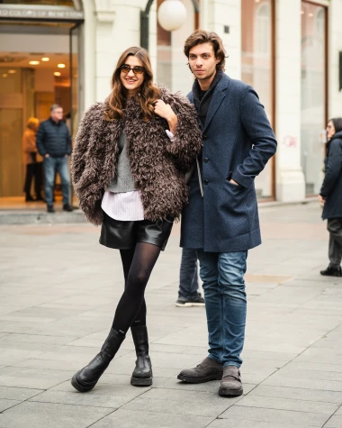 Kao s naslovnice: Savršeno usklađen par s neodoljivom modnom vibrom