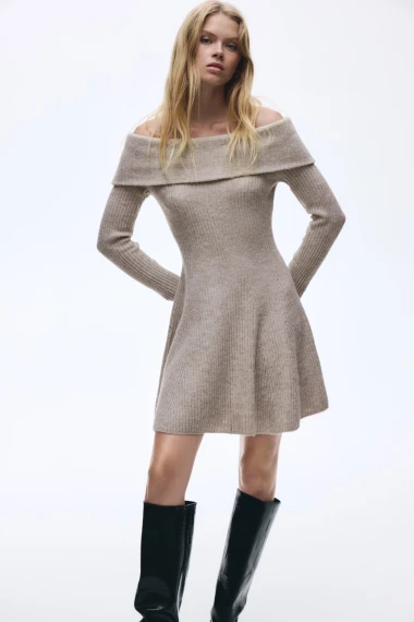 Nepogrešiva outfit formula za zimu: Haljine koje savršeno pristaju uz čizme