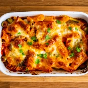 Ne može bolje: Zapečena tjestenina s piletinom i špinatom koju nećete moći prestati jesti