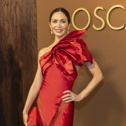 Najlošija izdanja na Governors nagradama: Asimetrična horor-haljina Emily Blunt i bezlično izdanje Kate Hudson