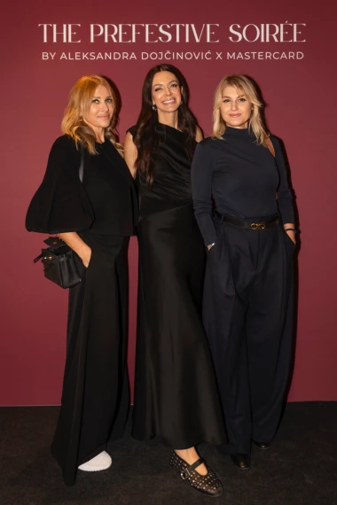 Zavirite s nama na inspirativno, predblagdansko, žensko druženje u režiji dizajnerice Aleksandre Dojčinović